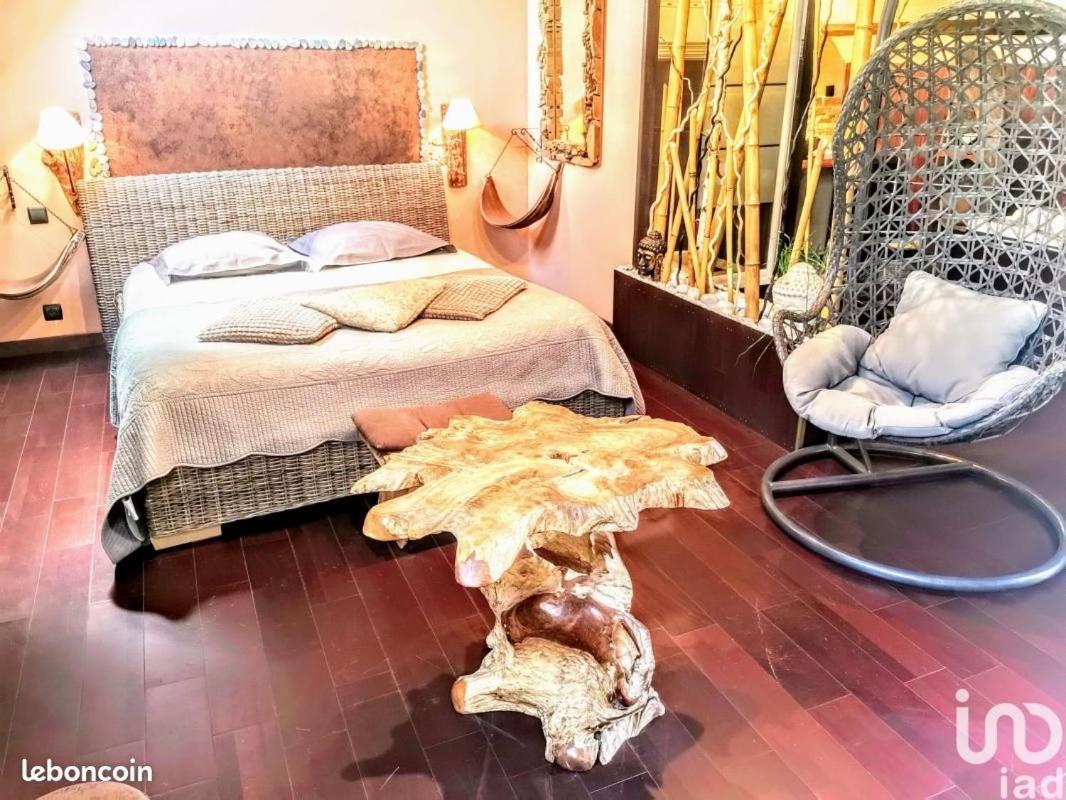 Chambres D Hotes ,Hotel ,Secret D'Une Nuit A Vicq Pres De Onnaing,Avec Piscine Exterior foto