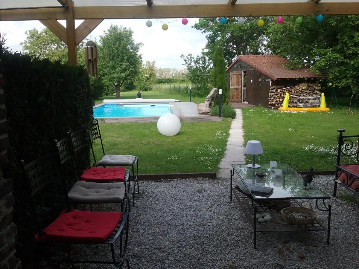 Chambres D Hotes ,Hotel ,Secret D'Une Nuit A Vicq Pres De Onnaing,Avec Piscine Exterior foto