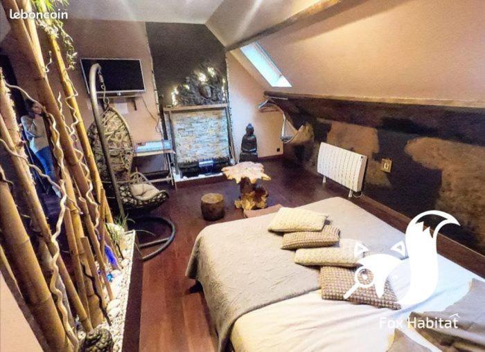 Chambres D Hotes ,Hotel ,Secret D'Une Nuit A Vicq Pres De Onnaing,Avec Piscine Exterior foto