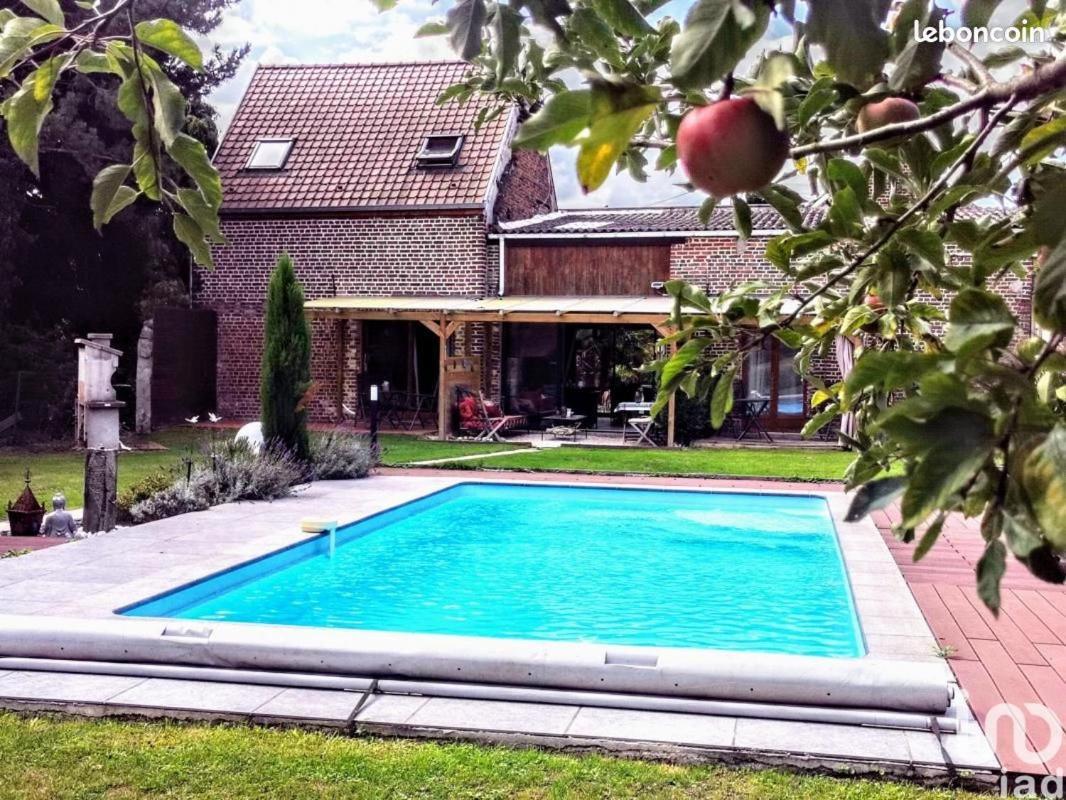 Chambres D Hotes ,Hotel ,Secret D'Une Nuit A Vicq Pres De Onnaing,Avec Piscine Exterior foto